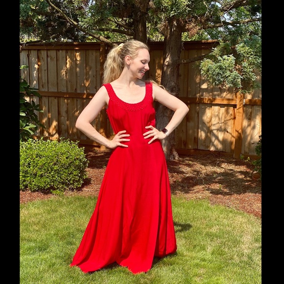 MARÍA LUISA De ESPAÑA Red Full Length Gown Dress - Picture 9 of 9